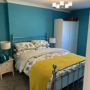 stylish-2-bed-penthouse-in-trendy-pontcanna.cardiffhotelswales.com/